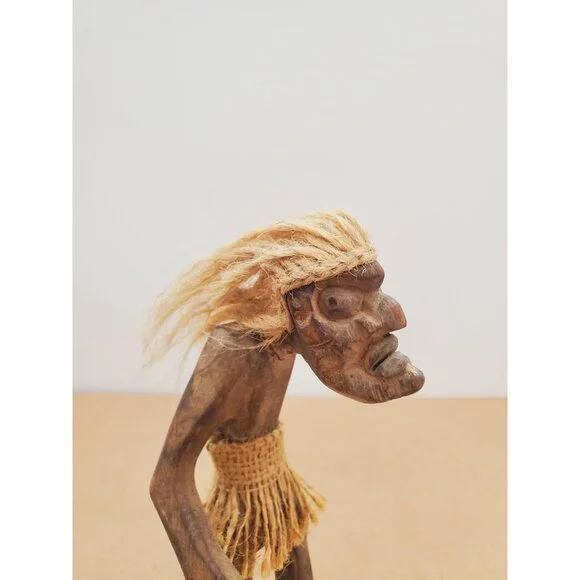 Vintage Hawaiian Carved Wood Tiki Kahuna Tribal , Hemp Rope Hair and Grass Skirt - Picture 10 of 16